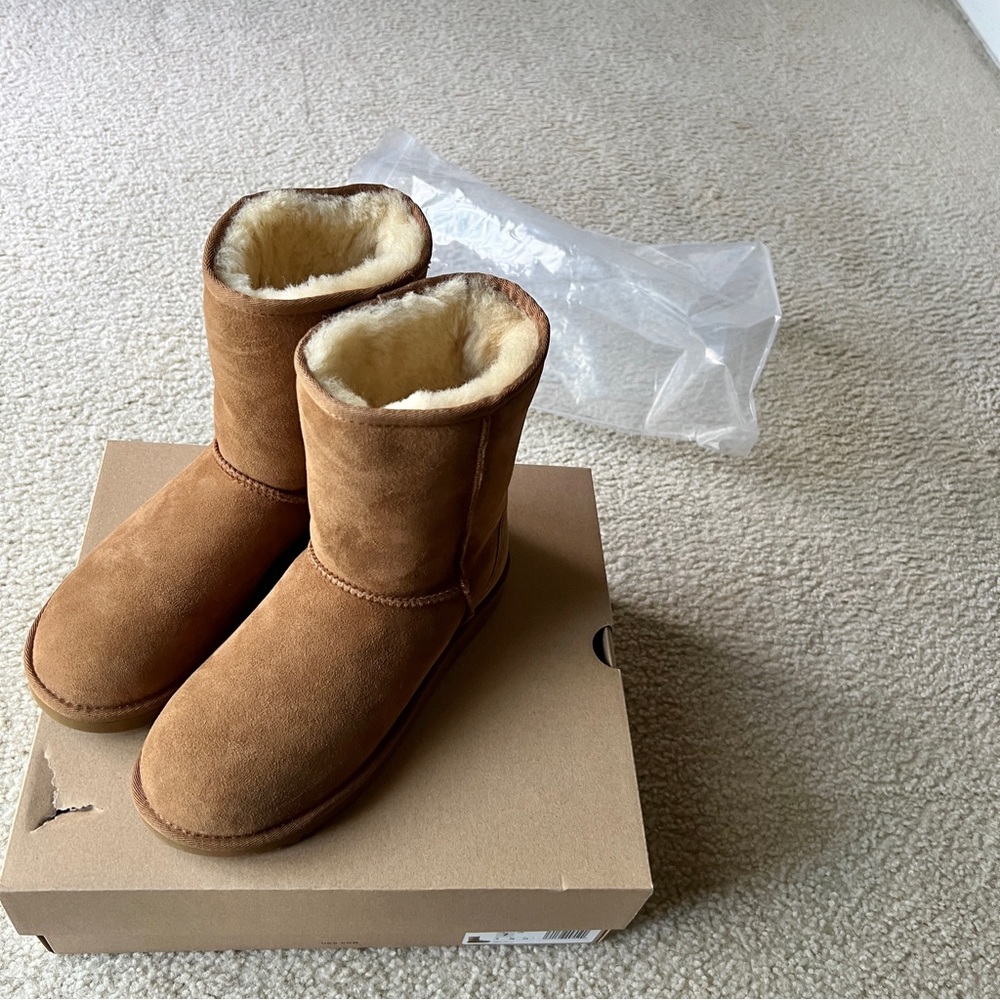 UGG Classic Short II boots Chestnut
